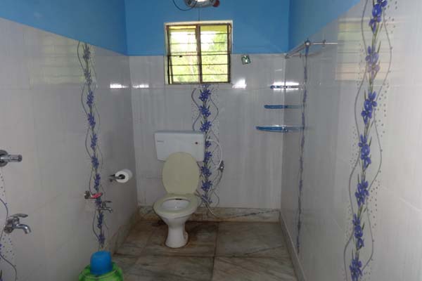 Susunia Resort 4 Bedroom Toilet